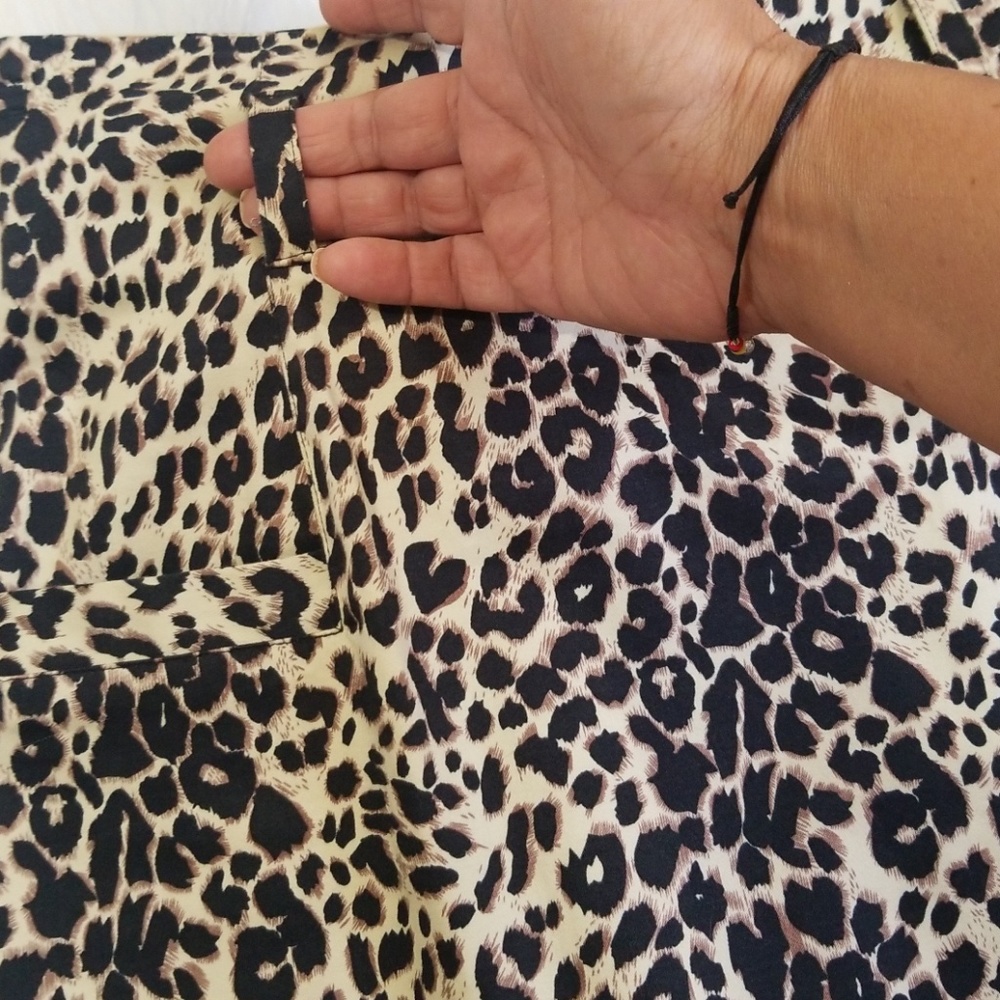 Animal Print mini skirt, twenty one. Size M - Picture 2 of 8